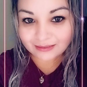 Meet your Posher, Lorena